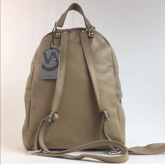 Valentina made in Italy pebble leather backpack - Picture 8 of 8